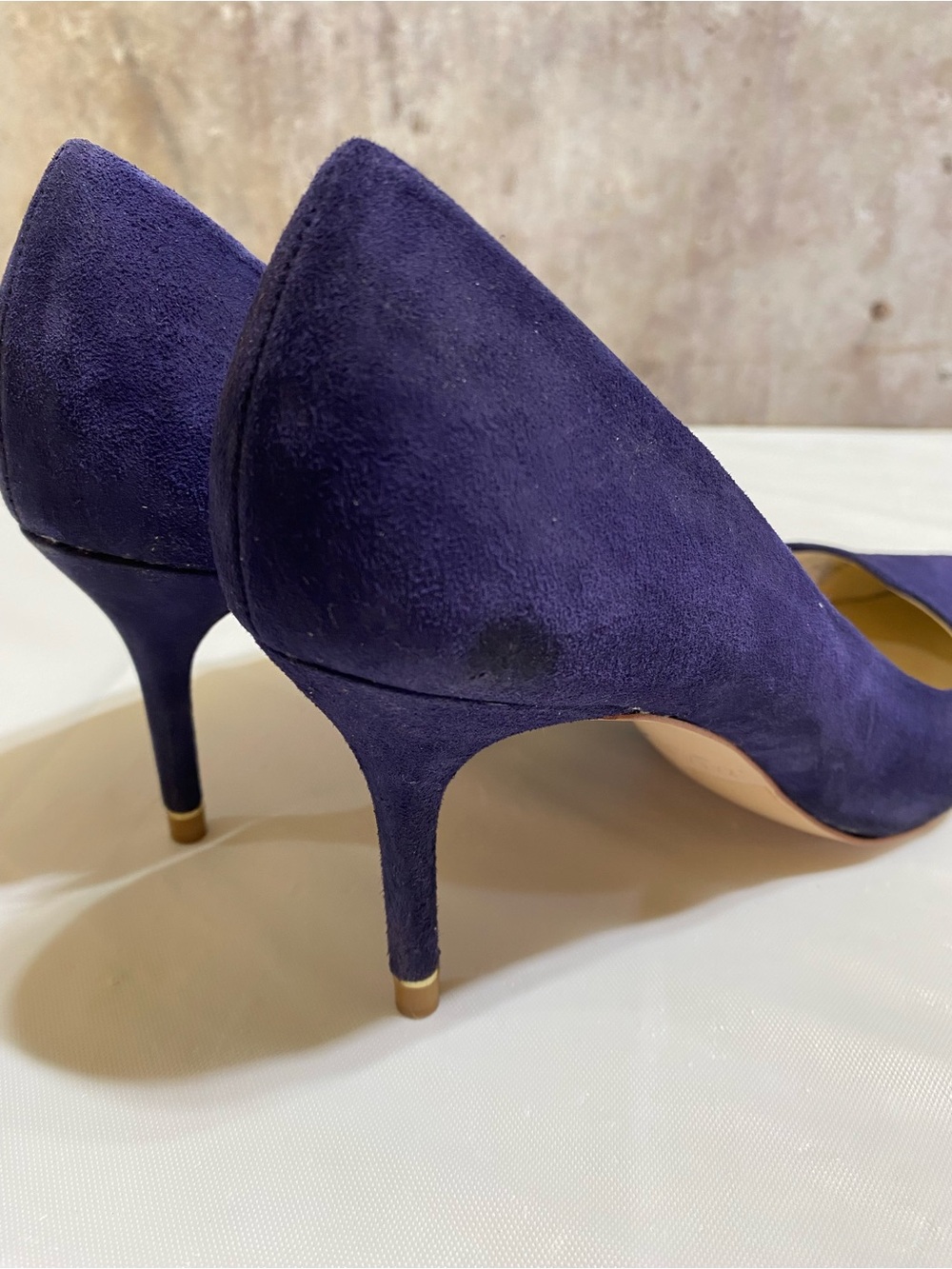 Classic Zara  Pointed-Toe Navy Suede Pumps - Women's Heels - Picture 5 of 7